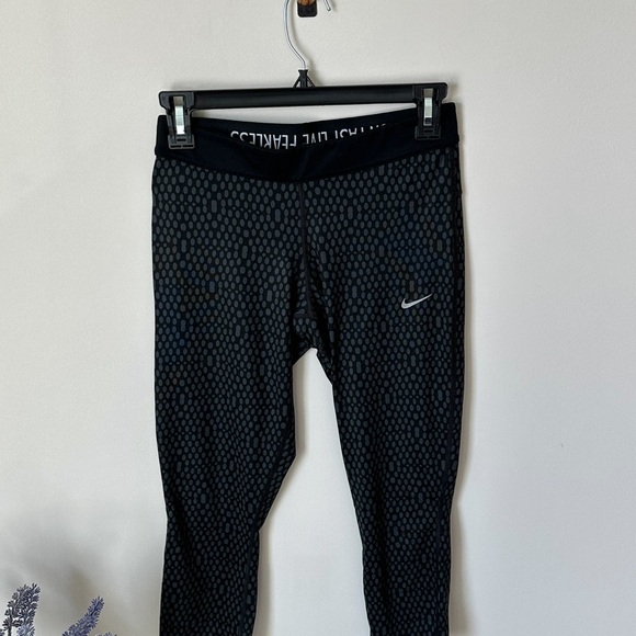Nike Leggings cropped - Picture 2 of 9